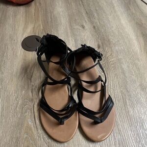 VANA Black Strappy Zip Sandals Women’s Size 7 Flat Casual Summer Synthetic